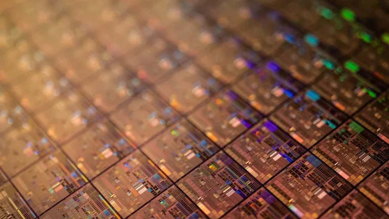 Semiconductors in Crolles 02